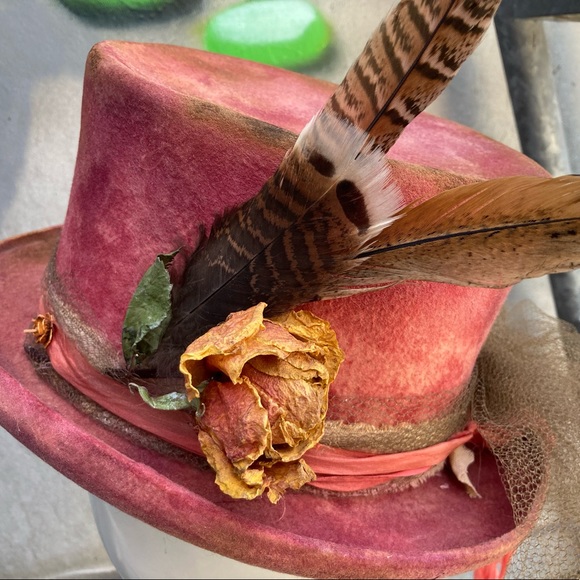 ROSES & RUST Custom Vintage Top Hat - Picture 10 of 16